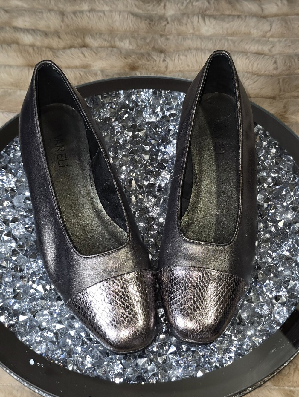 Vaneli Metallic Black Leather Cap-Toe Pumps